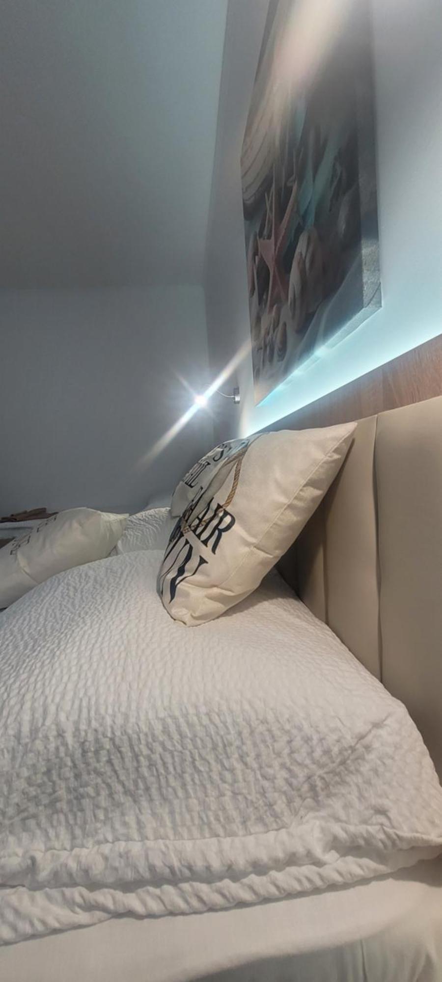 Csaladi Kikoeto Apartman Gyula Εξωτερικό φωτογραφία