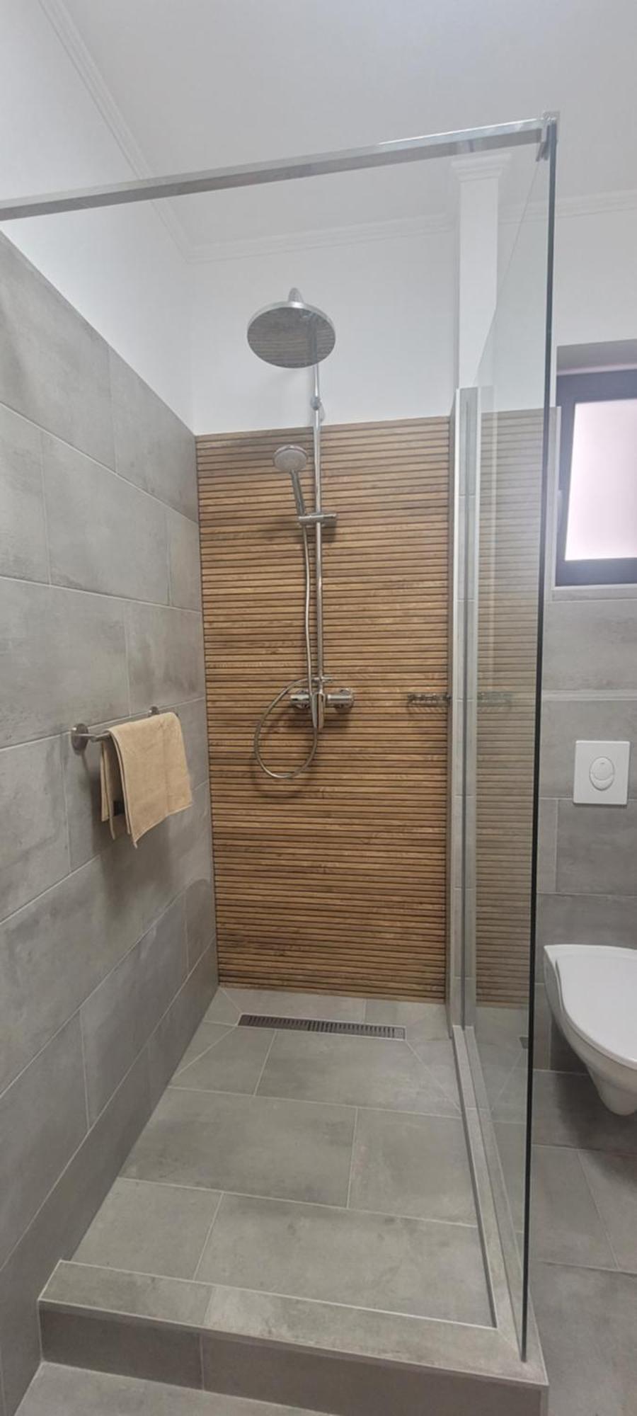 Csaladi Kikoeto Apartman Gyula Εξωτερικό φωτογραφία