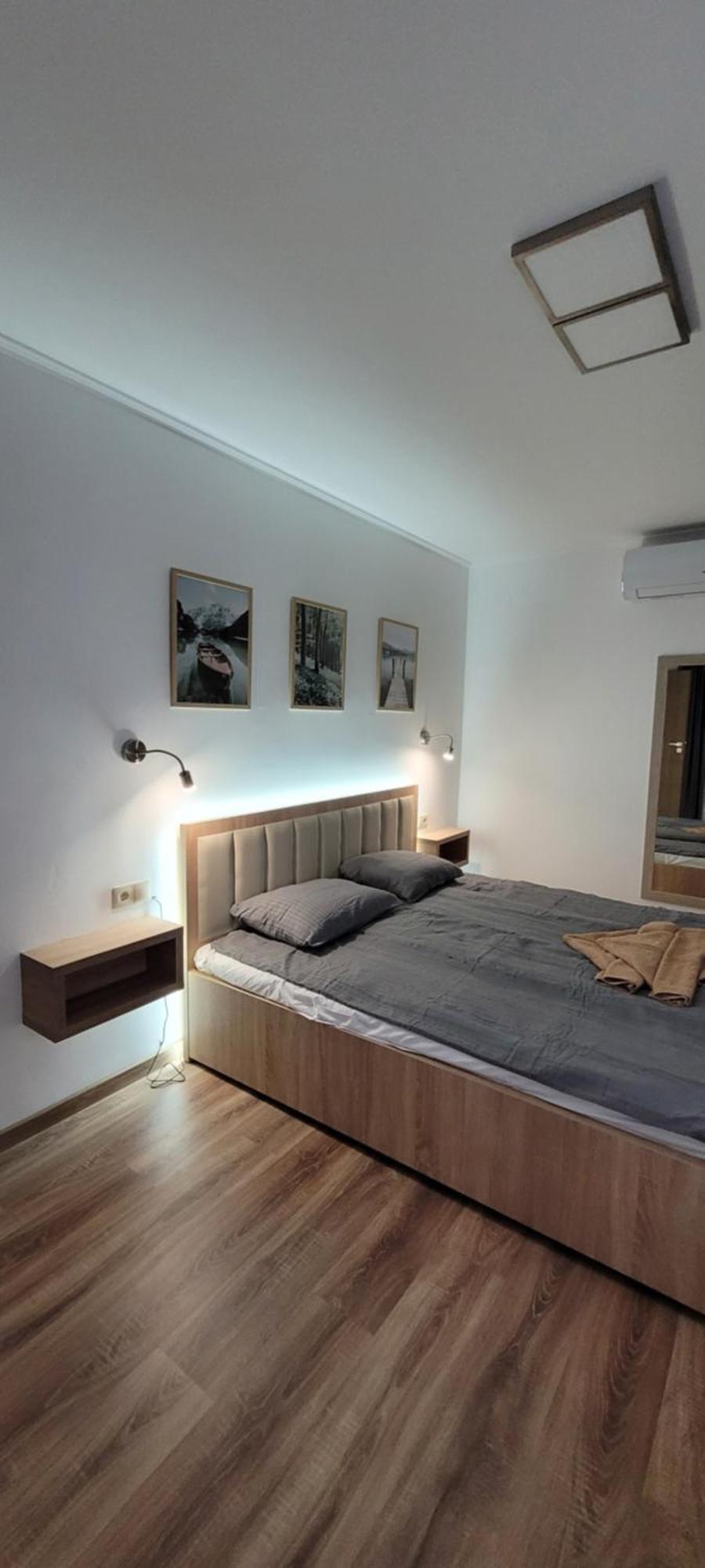Csaladi Kikoeto Apartman Gyula Εξωτερικό φωτογραφία