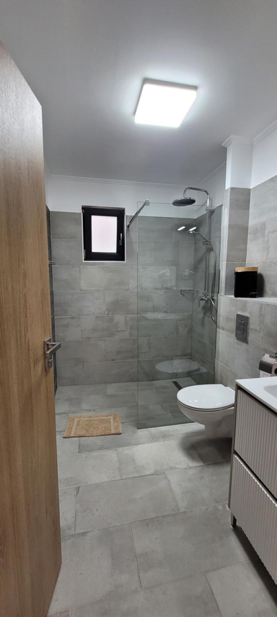 Csaladi Kikoeto Apartman Gyula Εξωτερικό φωτογραφία