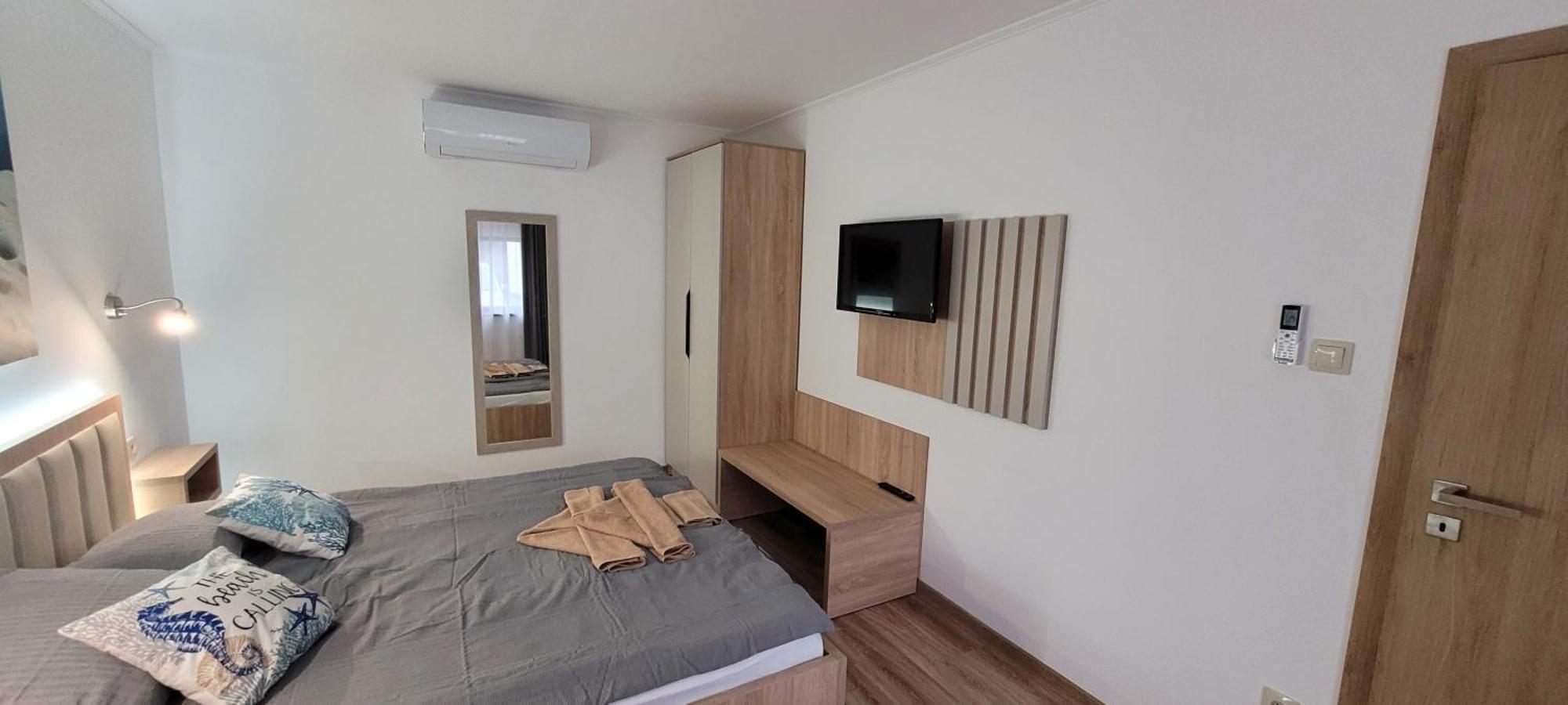 Csaladi Kikoeto Apartman Gyula Εξωτερικό φωτογραφία